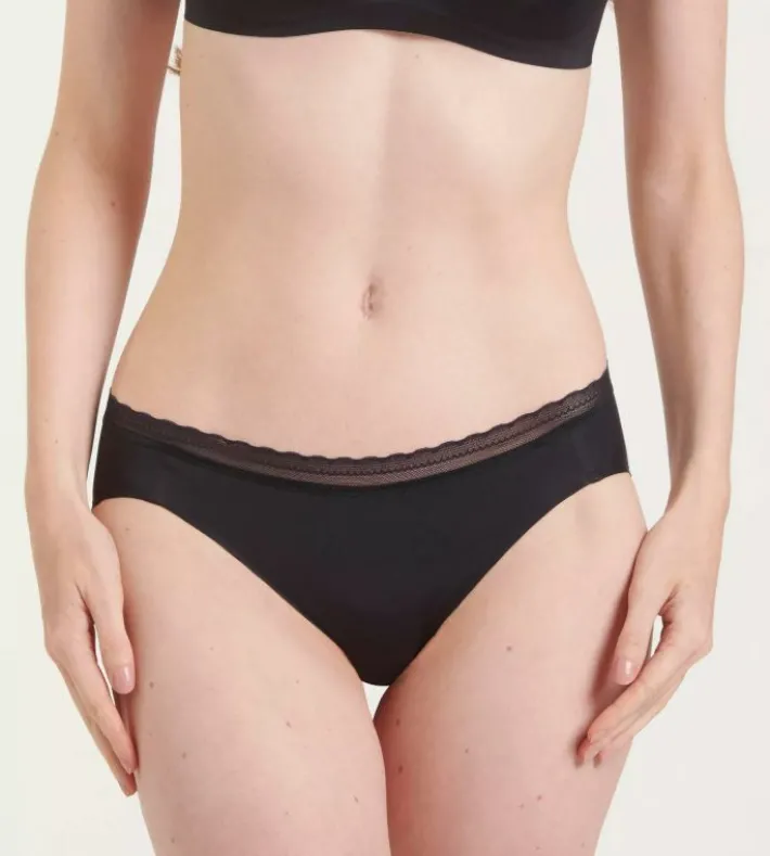 sloggi_body_adapt_twist_5-13.webp sloggi BODY ADAPT TWIST> Body Adapt | Sloggi Serie