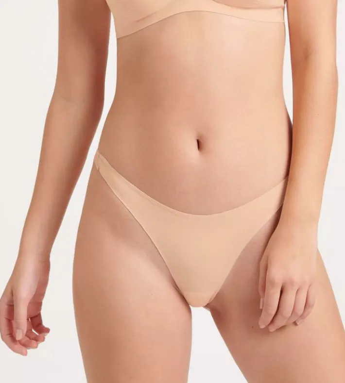 sloggi_body_adapt_twist_5-9.webp sloggi BODY ADAPT TWIST> Body Adapt | Sloggi Serie