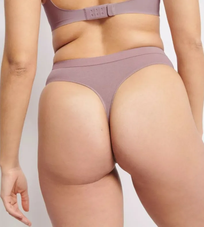 sloggi_ever_ease_6-23.webp sloggi EVER EASE> Sloggi Serie | Stringi