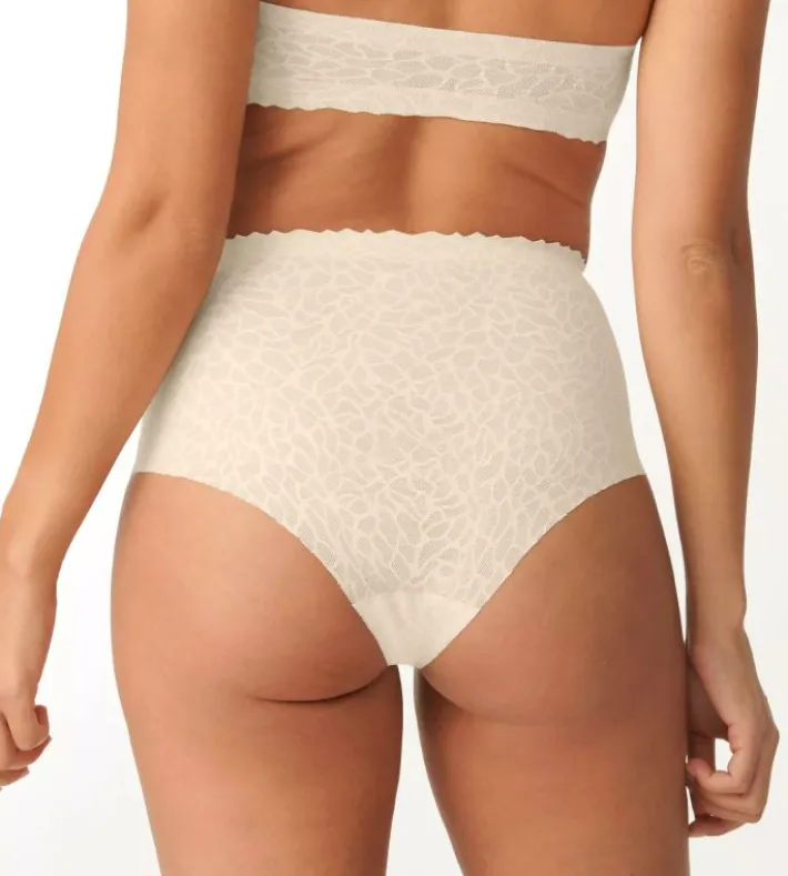 sloggi_zero_feel_lace_6-9.webp sloggi ZERO FEEL LACE> Zero Feel | Sloggi Serie