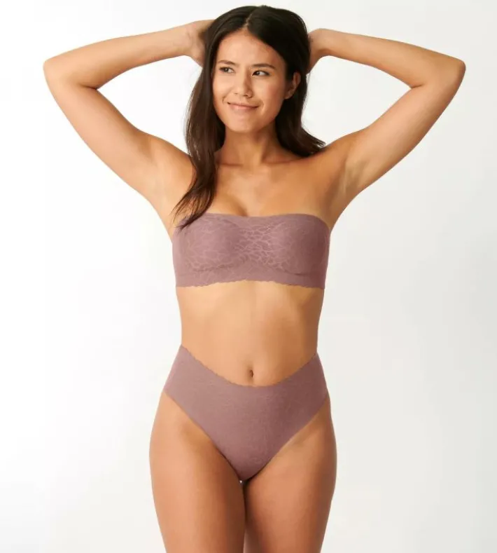 sloggi_zero_feel_lace_7-4.webp sloggi ZERO FEEL LACE> Zero Feel | Sloggi Serie